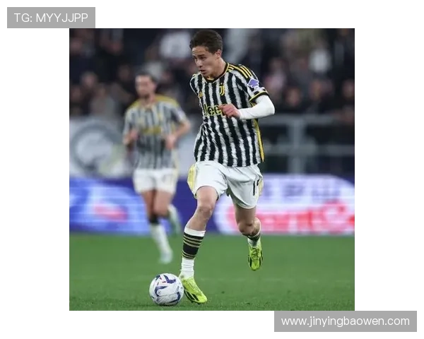 米体报道伊尔迪兹在尤文不可或缺但薪资最低蓝军枪手巴萨盯上他